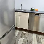 아파트 - 
